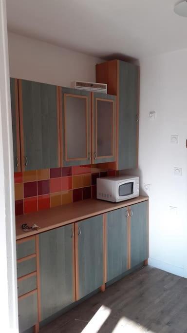 Au Calme A 400 M De La Plage. Apartment